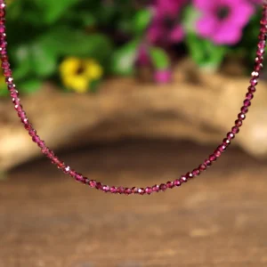 Red Garnet Stone Necklace, Garnet Crystal Choker, Healing Crystal Dainty Choker Necklace1.jpg